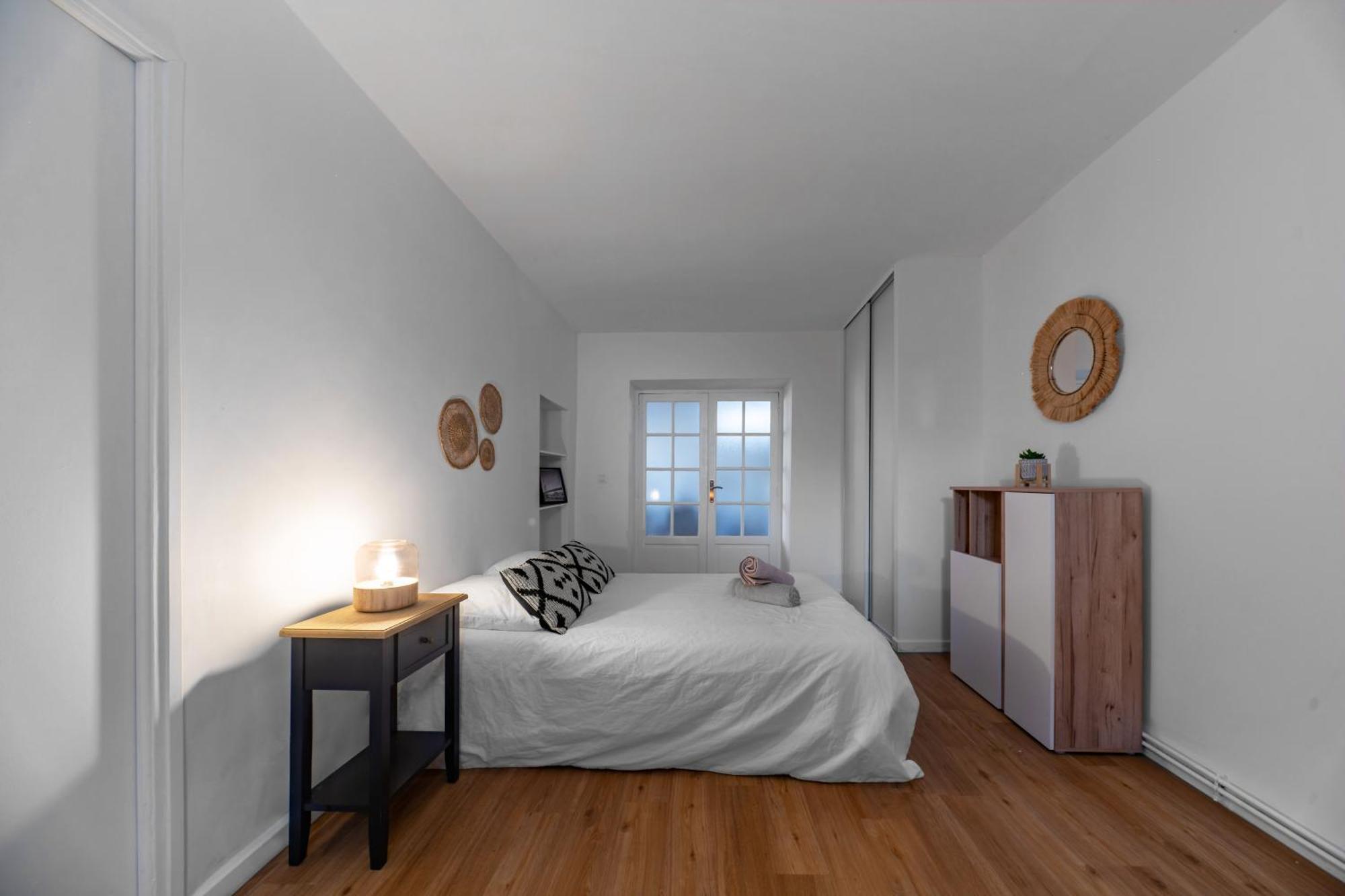 Le Celestin - Appartement 2 Chambres Avec Jardin En Centre Ville Vichy Exterior foto
